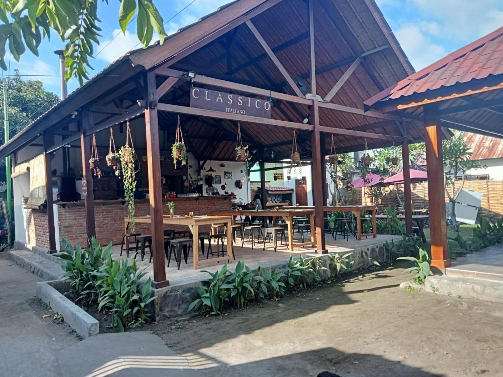 Bed and Breakfast Classico Italiano Gili Air Zewnętrze zdjęcie