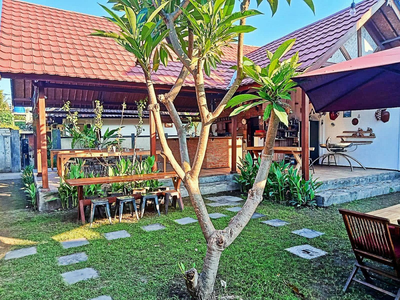Bed and Breakfast Classico Italiano Gili Air Zewnętrze zdjęcie
